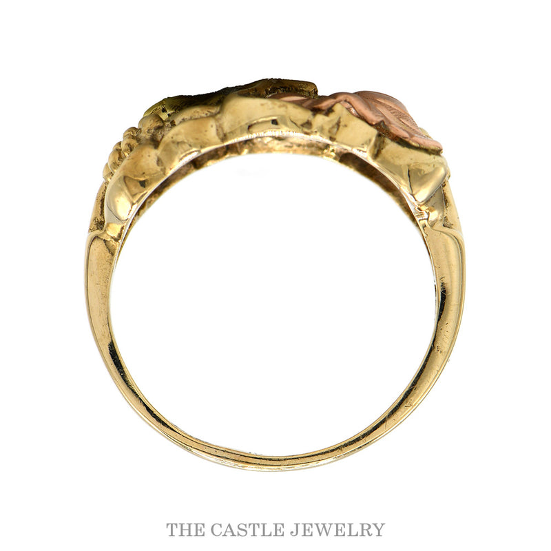 Front-facing view of the 10k two-tone leaf design ring