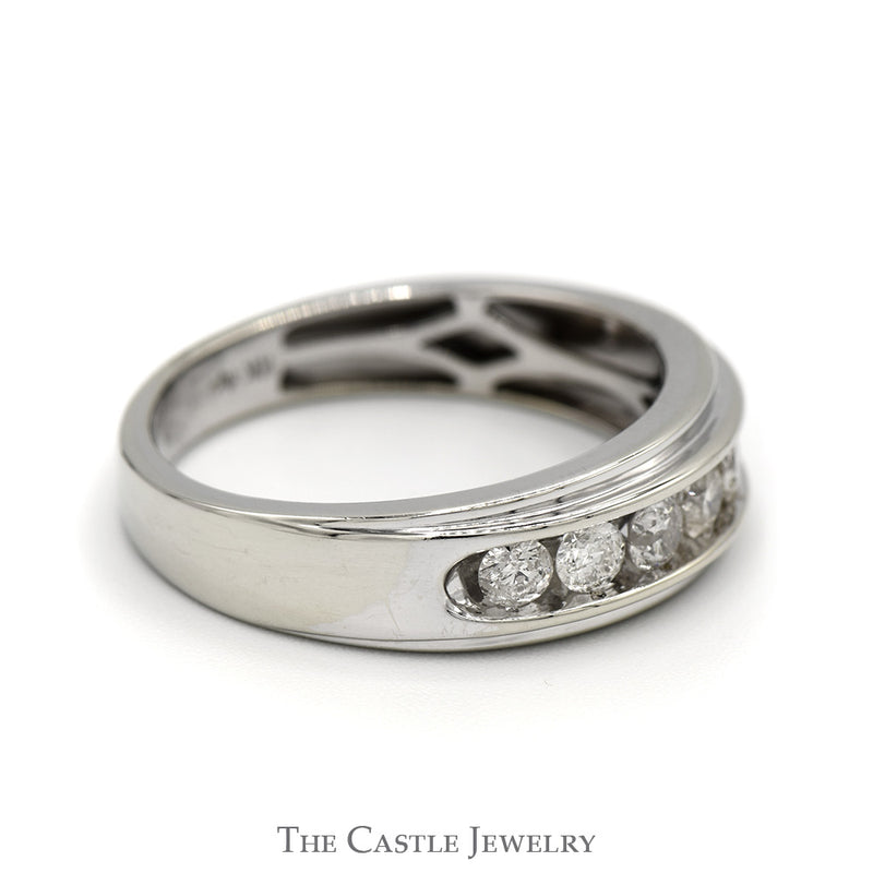 7 Nick Set Round Diamond Wedding Band in 10k White Gold