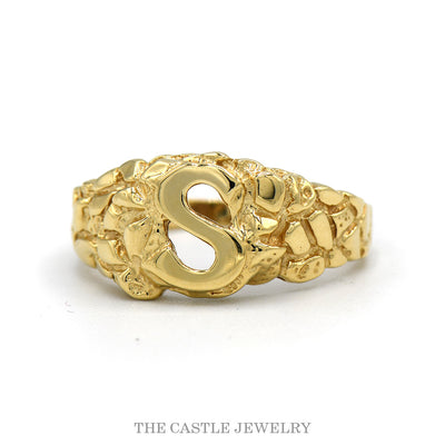 10k yellow gold initial S nugget design ring — top view