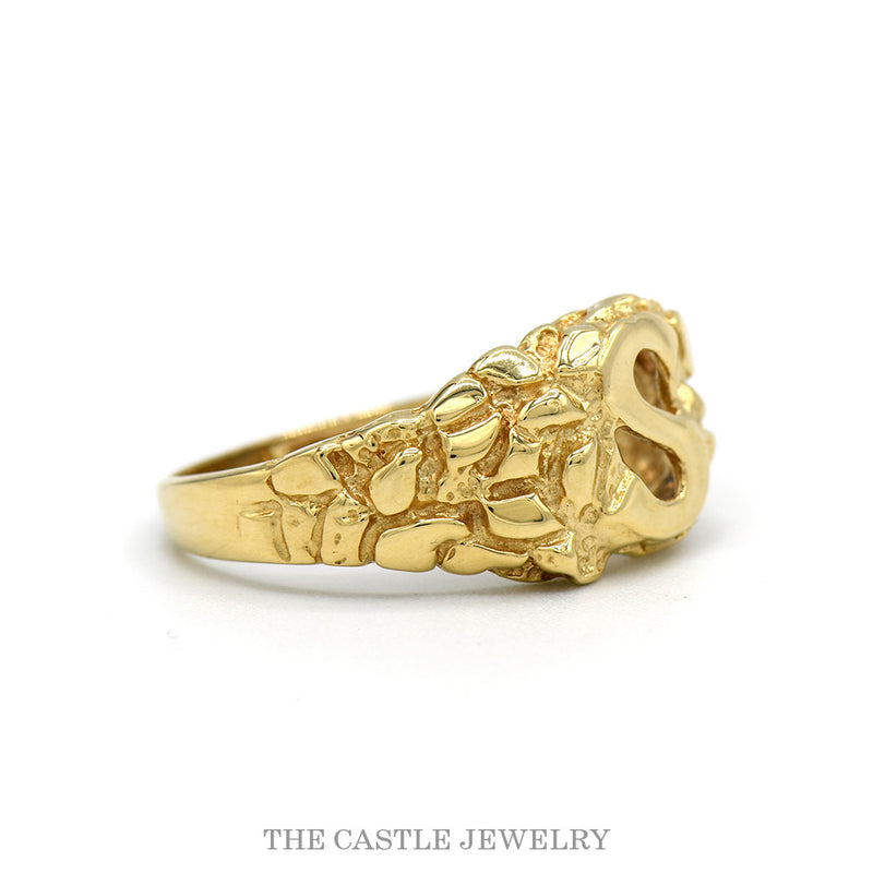 Side profile of the 10k yellow gold S nugget ring