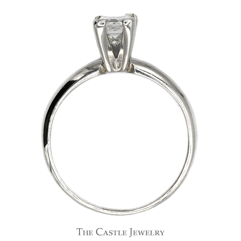 .65ct Princess Cut Diamond Solitaire Engagement Ring in 4 Prong Platin