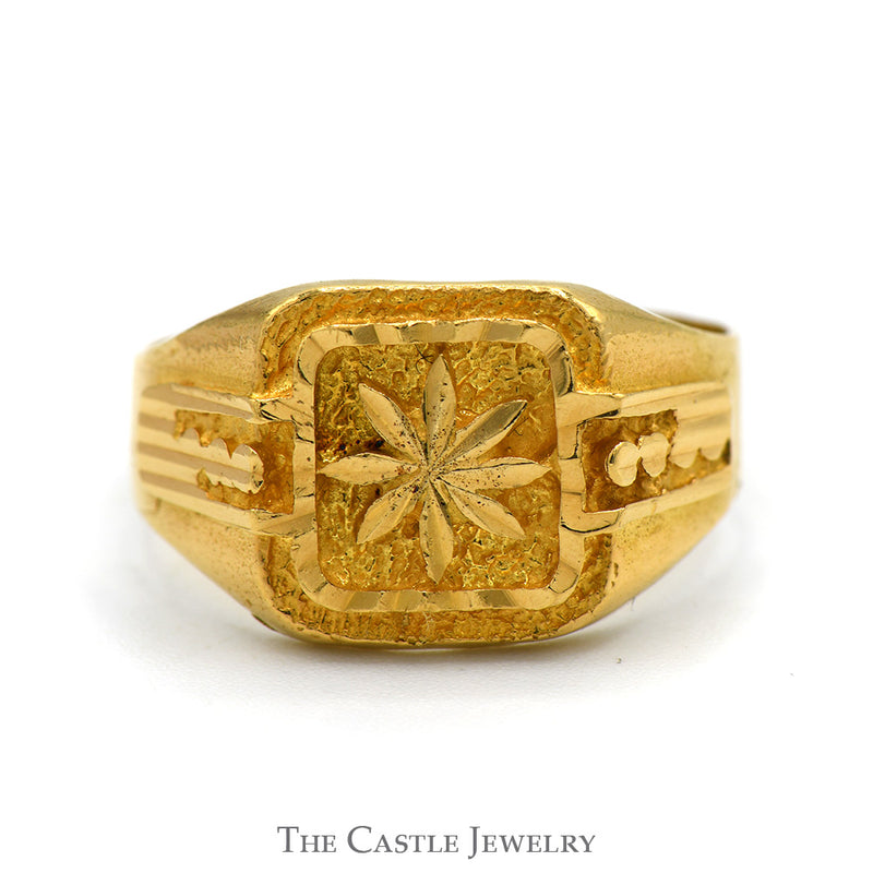 Leaf Designed Ring with Ridged Sides in 21k Yellow Gold