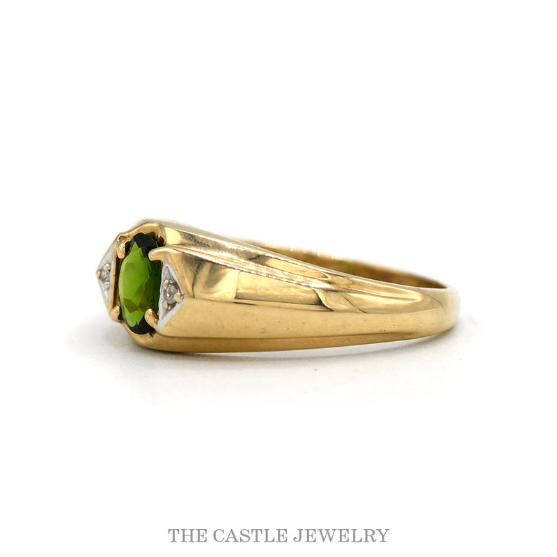 Side profile of the 10k yellow gold green tourmaline ring