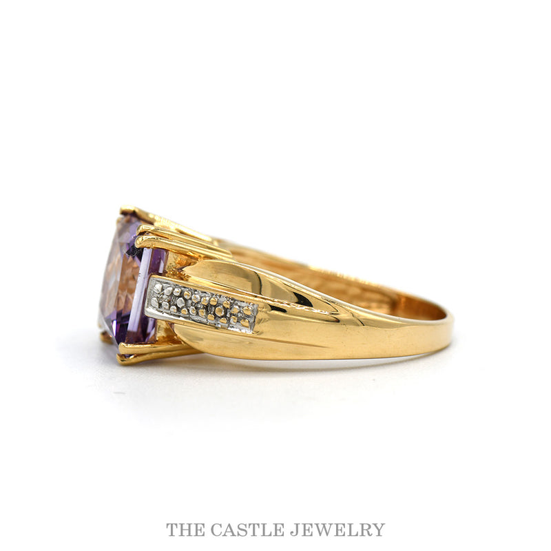 Side profile of the 14k yellow gold amethyst ring