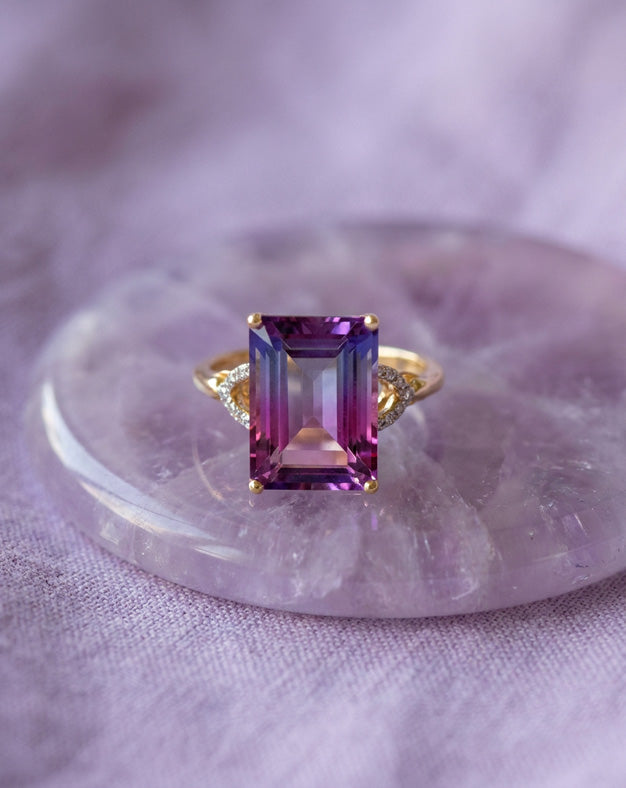 Emerald-Cut Synthetic Alexandrite Ring with 0.05ctw Diamond Split Shoulders in 14k Yellow Gold