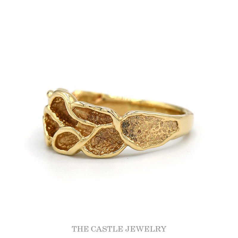 Side profile of the open nugget ring showing the taper and the cells running down the shoulder