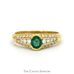 Oval Cut Emerald Ring with Baguette & Round Diamond Accented Sides in 18k Yellow Gold