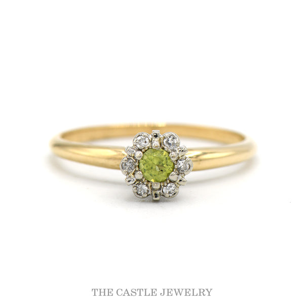 Round Peridot Ring with Diamond Halo in 14k Yellow Gold