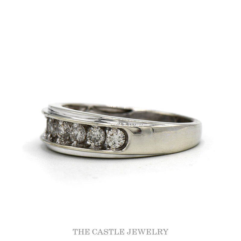 Side profile of the 10k white gold diamond channel band