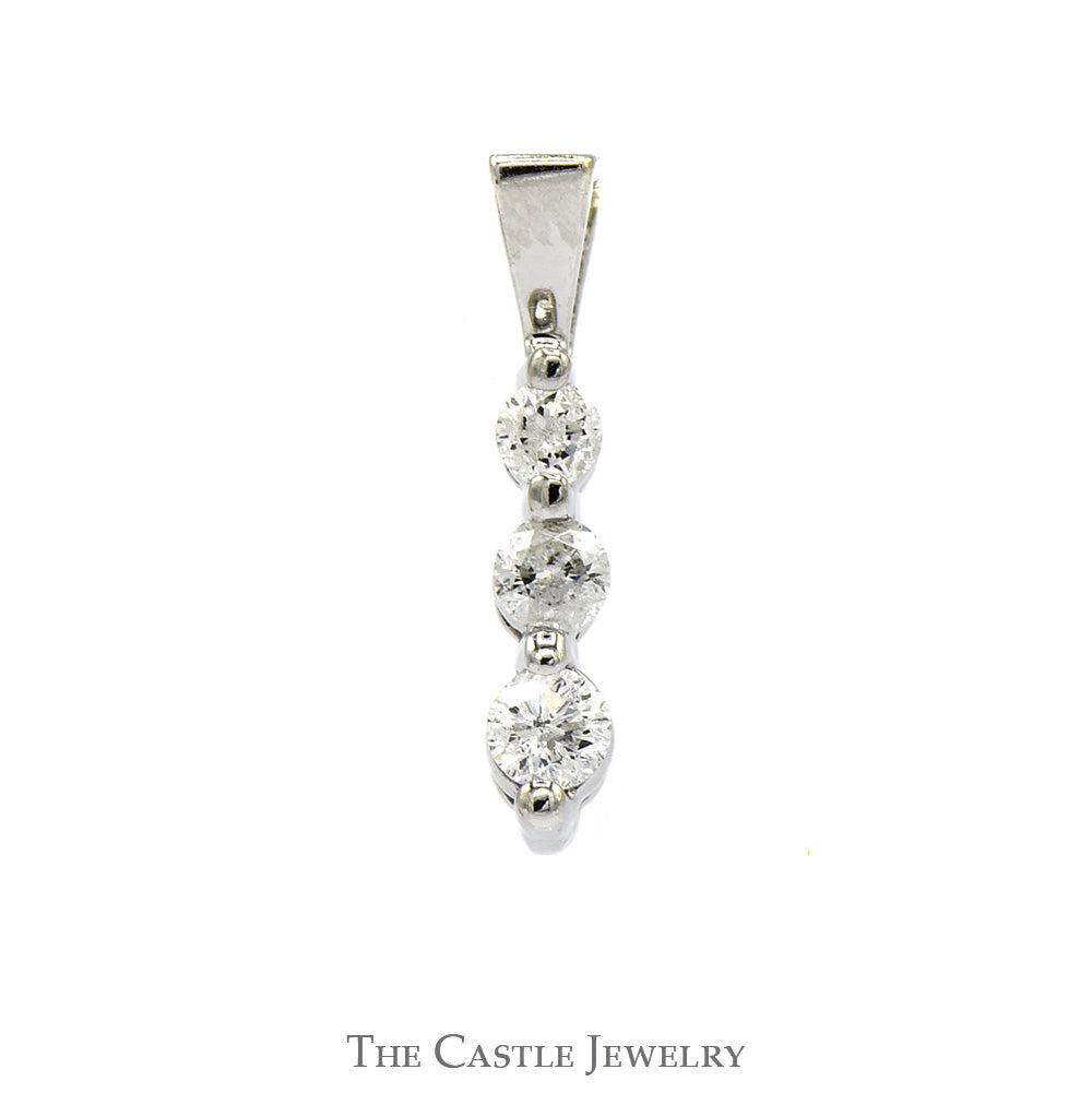 .20cttw 3 Stone Diamond Pendant in 10k White Gold