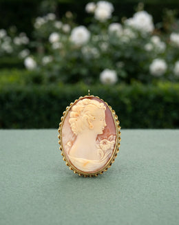 Oval Portrait Cameo Pin with Ribbon Designed Bezel in 14k Yellow Gold