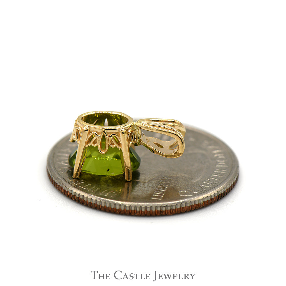 Oval Peridot Solitaire Pendant in 14k Yellow Gold