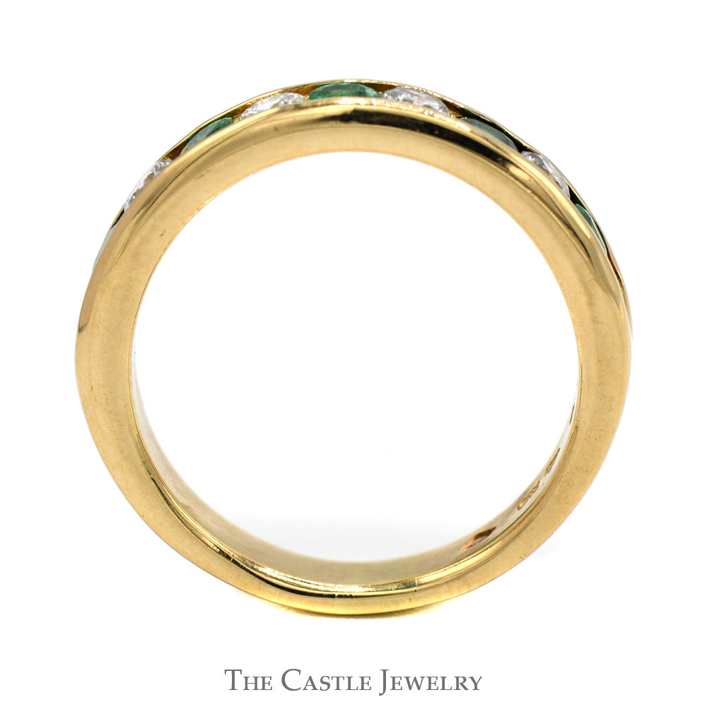 Alternating Round Diamond and Emerald Wedding Band in 14k Yellow Gold