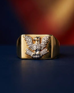 0.05ctw Men's Eagle Diamond Signet Ring in 10k Yellow Gold