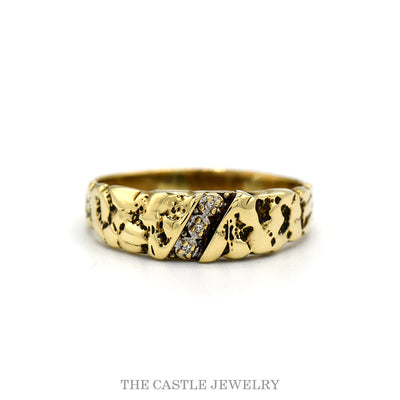 10k yellow gold nugget textured band with diagonal diamond accents — top view