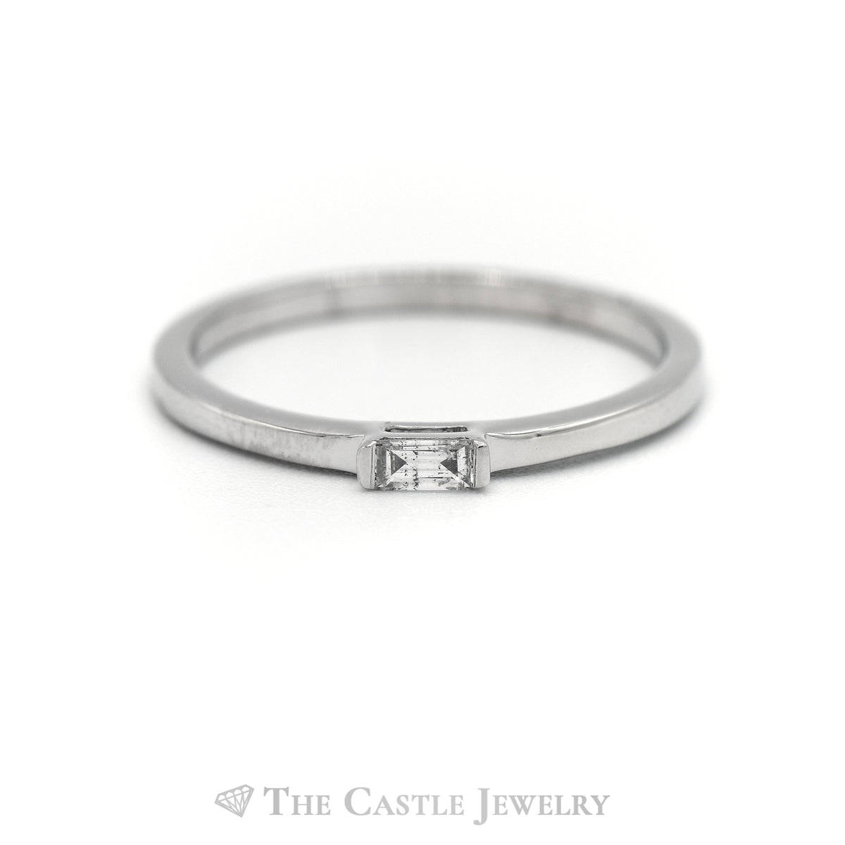 Baguette Diamond Solitaire Ring in 14KT