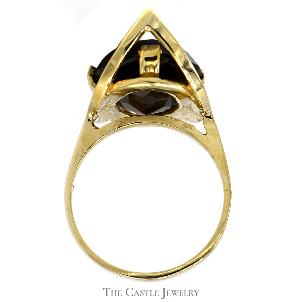 Oval Quartz Ring in Raised Curved Pointed Mounting in 10k Yellow Gold
