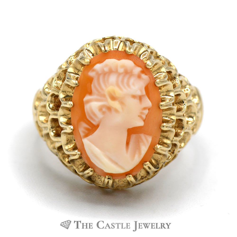 Oval Shaped Cameo Ring in 10k Yellow Gold Scalloped Mounting