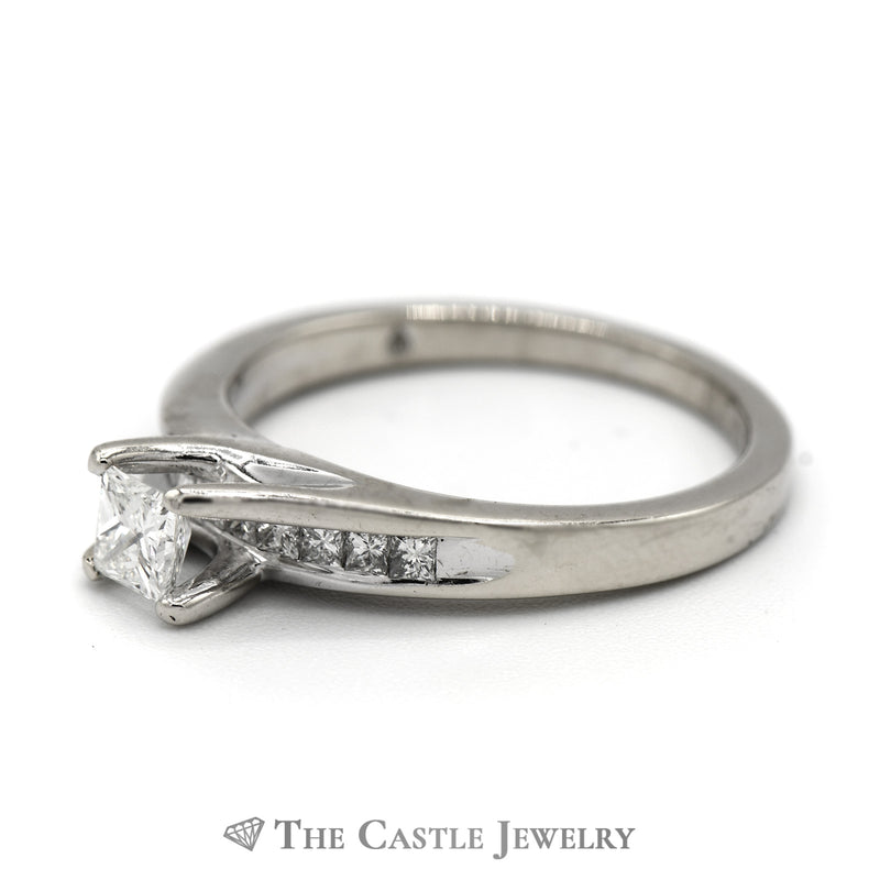 Princess Cut Diamond Engagement Ring with Channel Set Diamond Accentes in 14k White Gold Bridged Mounting