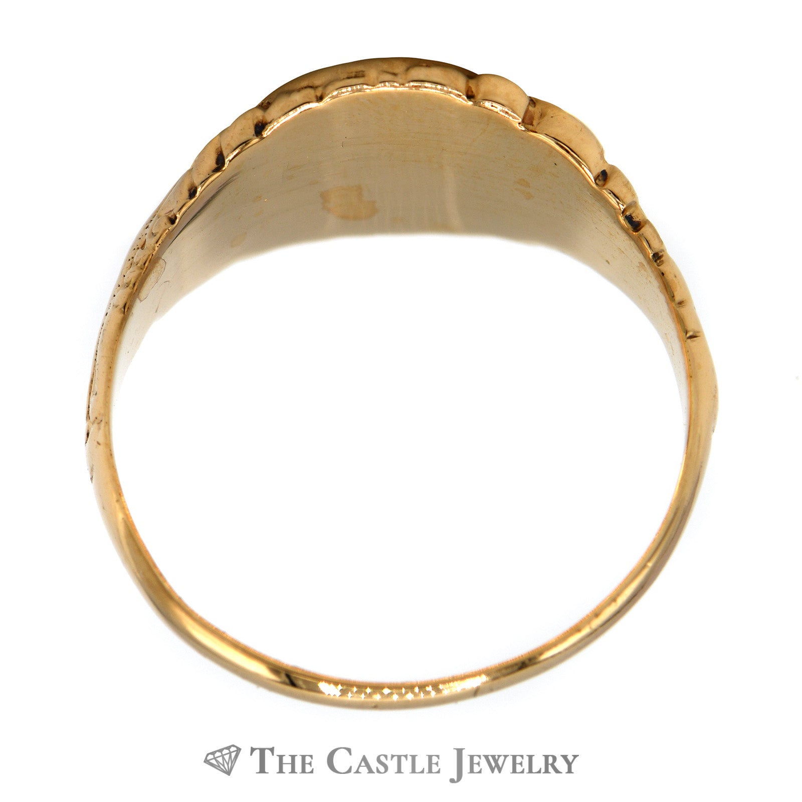 Oval Shaped Ring with Scrolling Leaf Designed Sides in 10k Yell