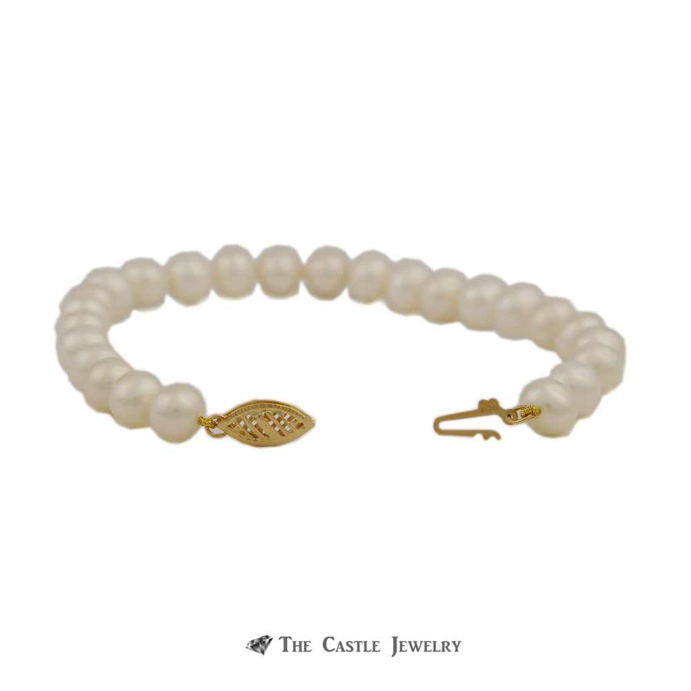 Pearl Bracelet Featuring 6.5-7mm Pearls 7 Inches w/ 14K Yellow Gold Clasp