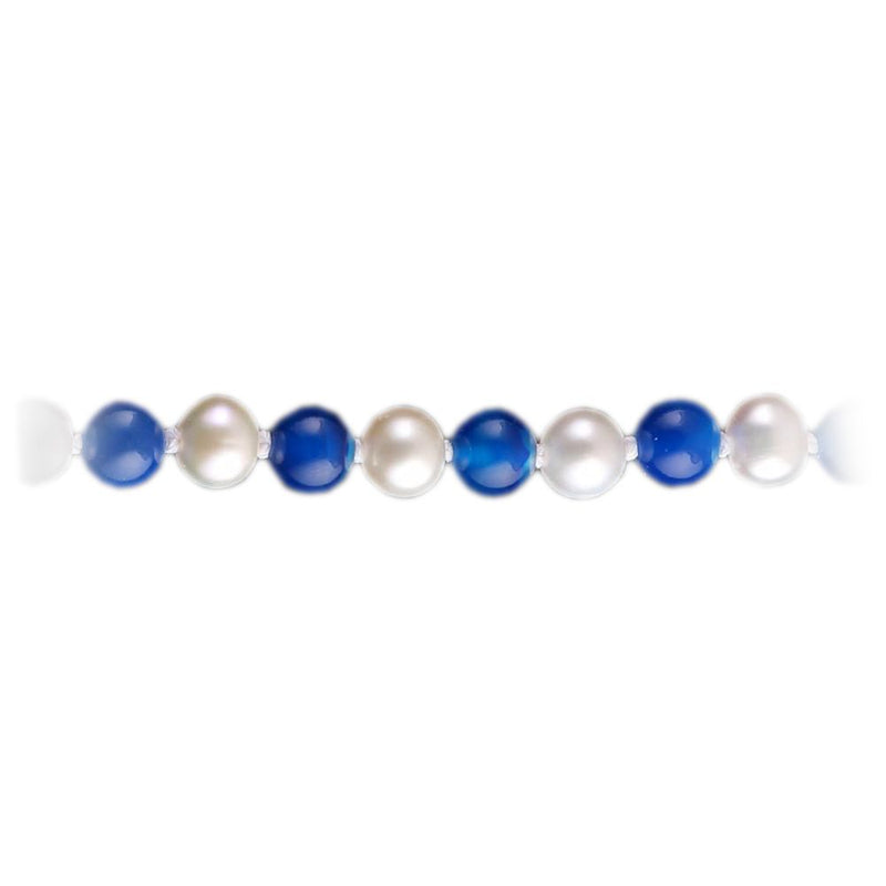 University of Kentucky Wildcats Blue Agate and White Pearl 18″ Necklace