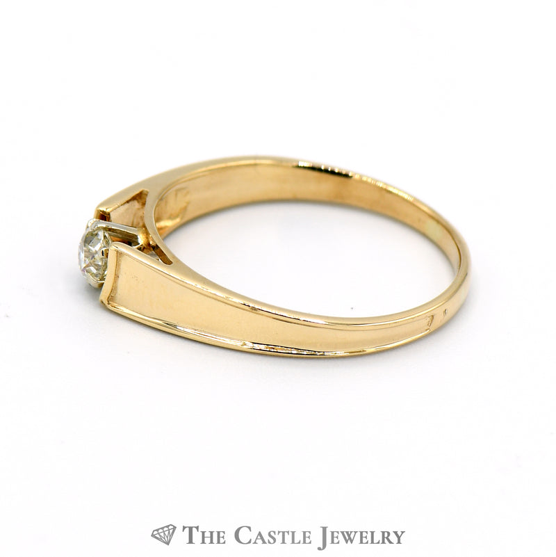 .30ct Round Brilliant Cut Diamond Solitaire Engagement Ring in 14K Yellow Gold